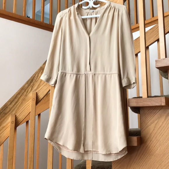 Aritzia Babaton Bennett dress - Picture 1 of 2
